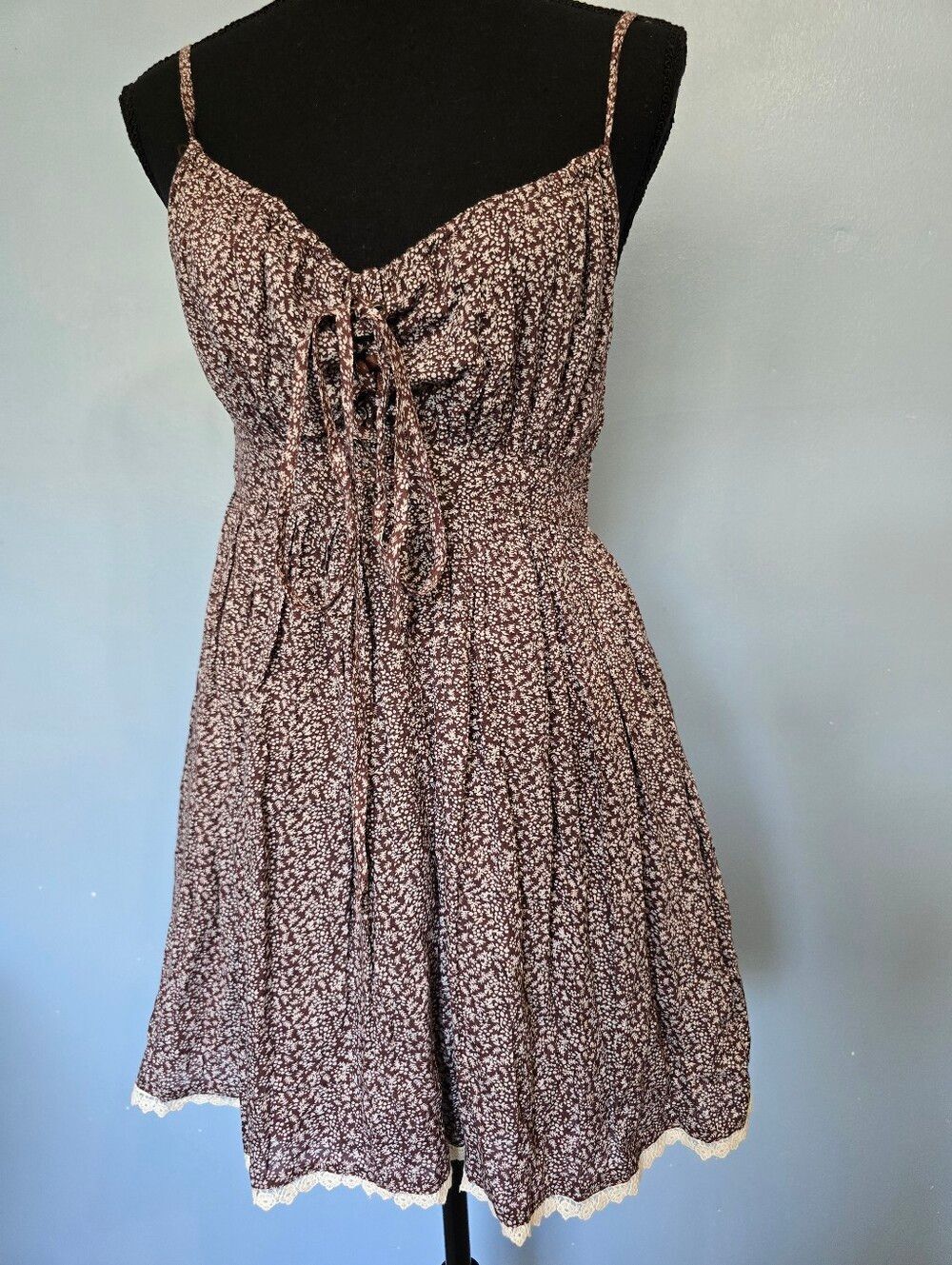 Foreign Exchange Ditsy Floral Milkmaid Dress Brown M